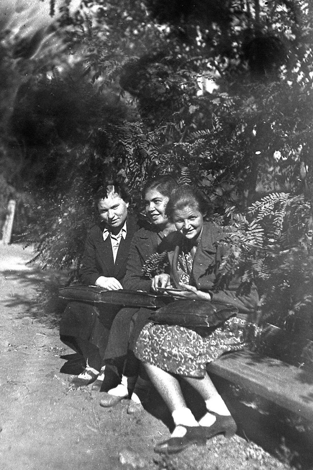Студентки АГПИ. 1939 г.