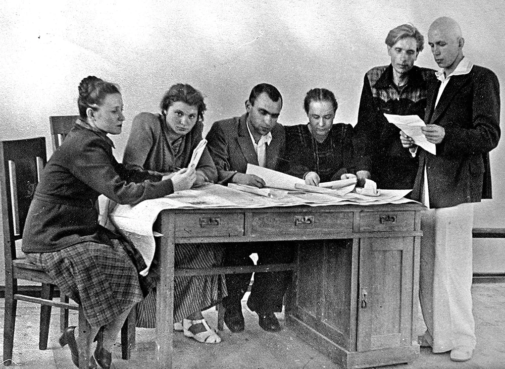  редколлегии стенгазеты.  Конец 1950-х гг